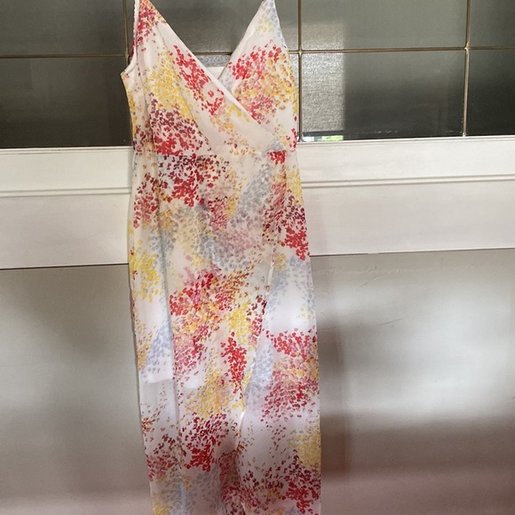 Floral MEDIUM Flowy Dress from DEX - Picture 2 of 7